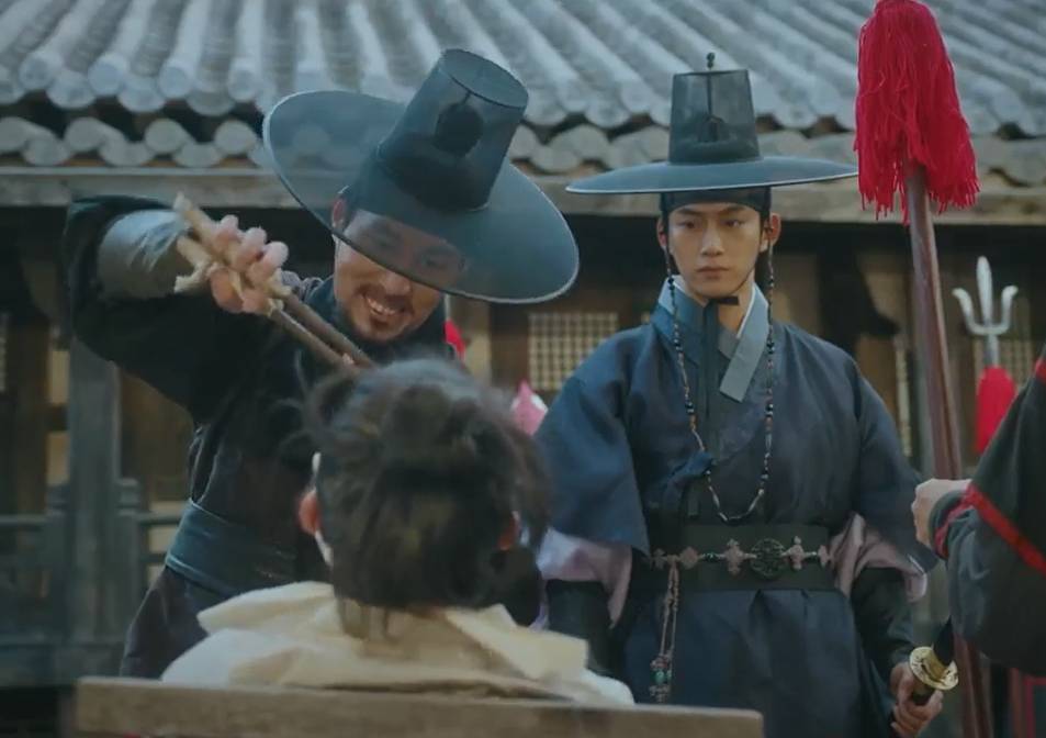 still cut drama Korea The First Night With the Duke (youtube.com/@KBSdrama/videos)